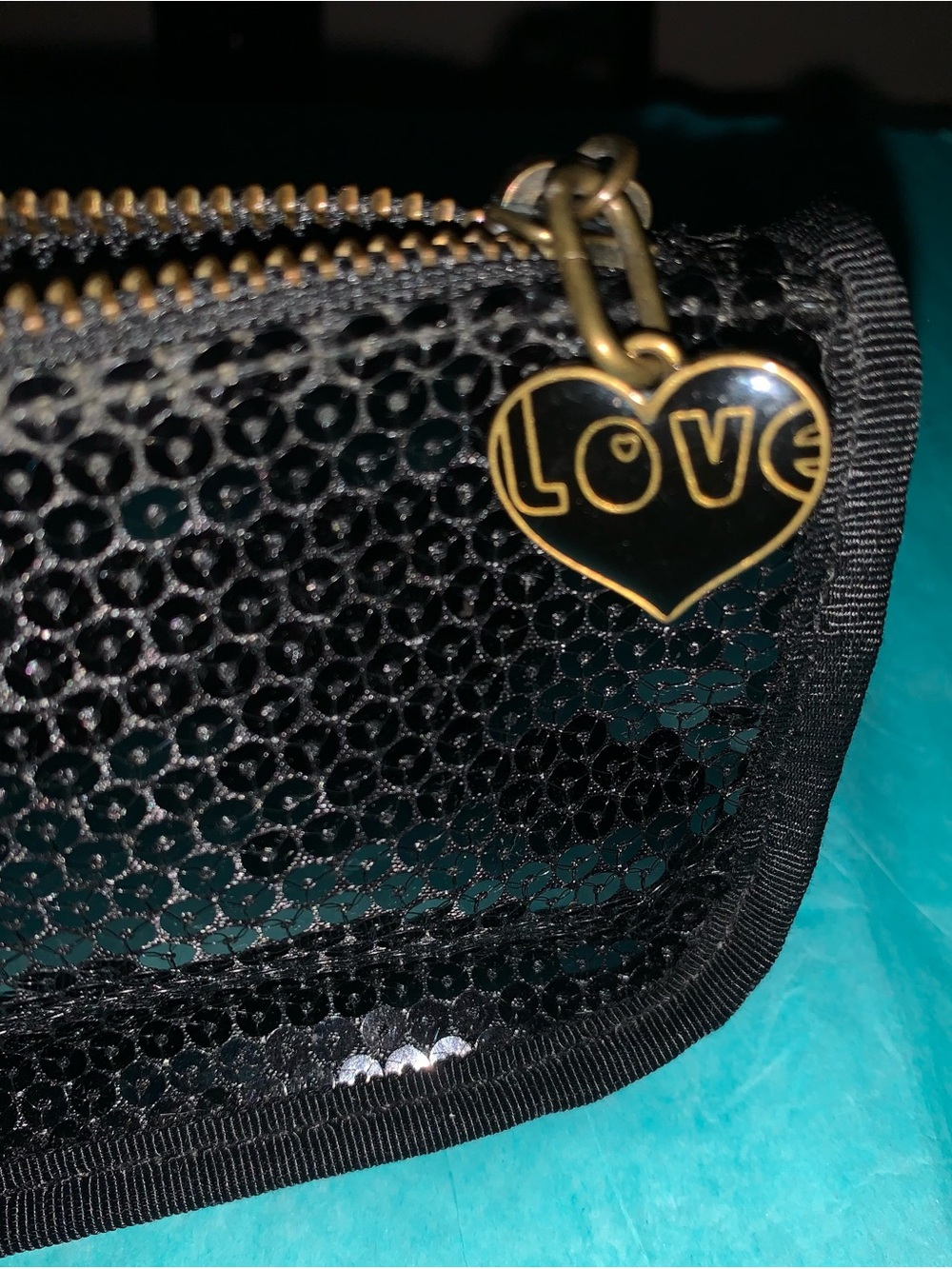 GAP Black Sequin Cosmetic Wristlet/Pencil Case w/Heart Love Zipper Pull